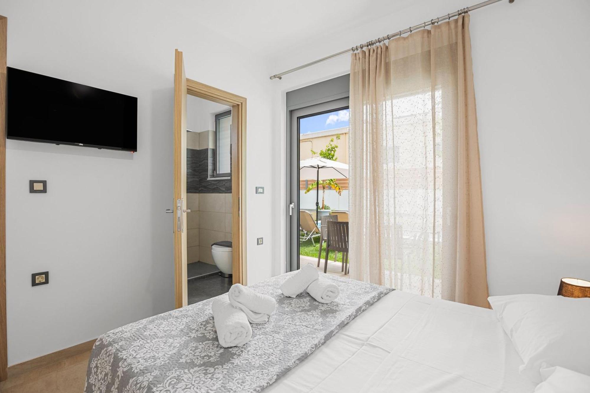 Park And Sea View Villa With Pool 2 Chania  Екстер'єр фото